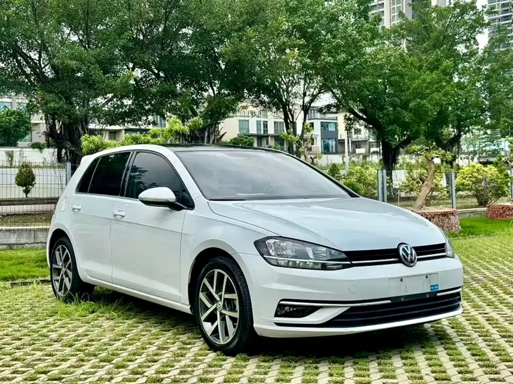 Volkswagen Golf 2020 — фото 15