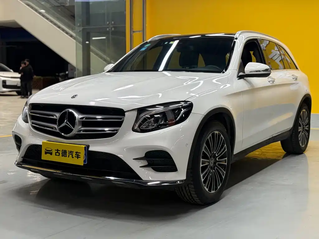Mercedes-Benz GLC 2019 — фото 1