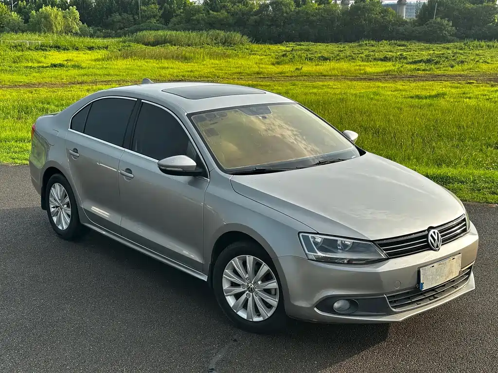 Volkswagen Sagitar 2015 — фото 12
