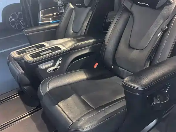 Mercedes-Benz V-Class 2020