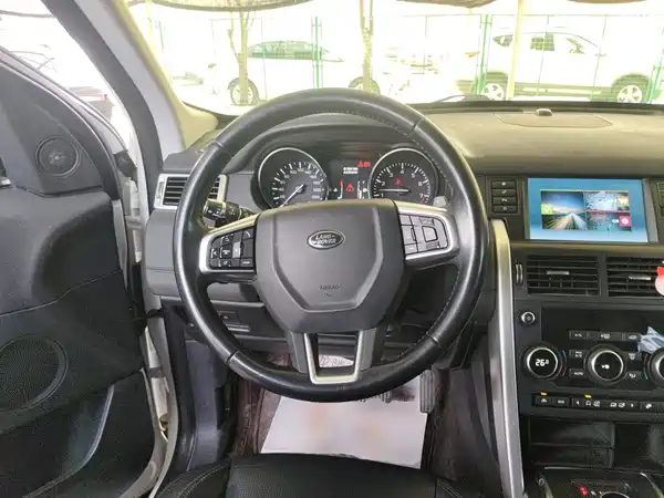 Land Rover Discovery Sport 2017