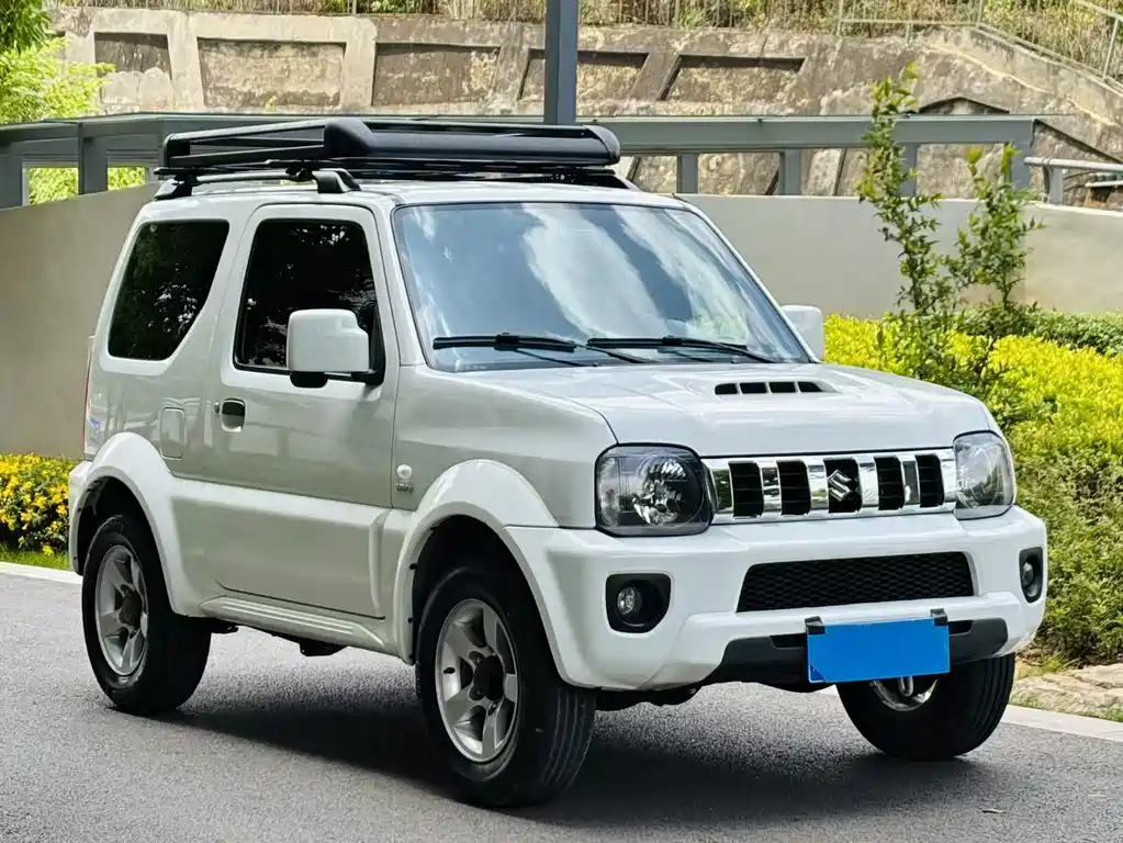 Suzuki Jimny 2013 — фото 3