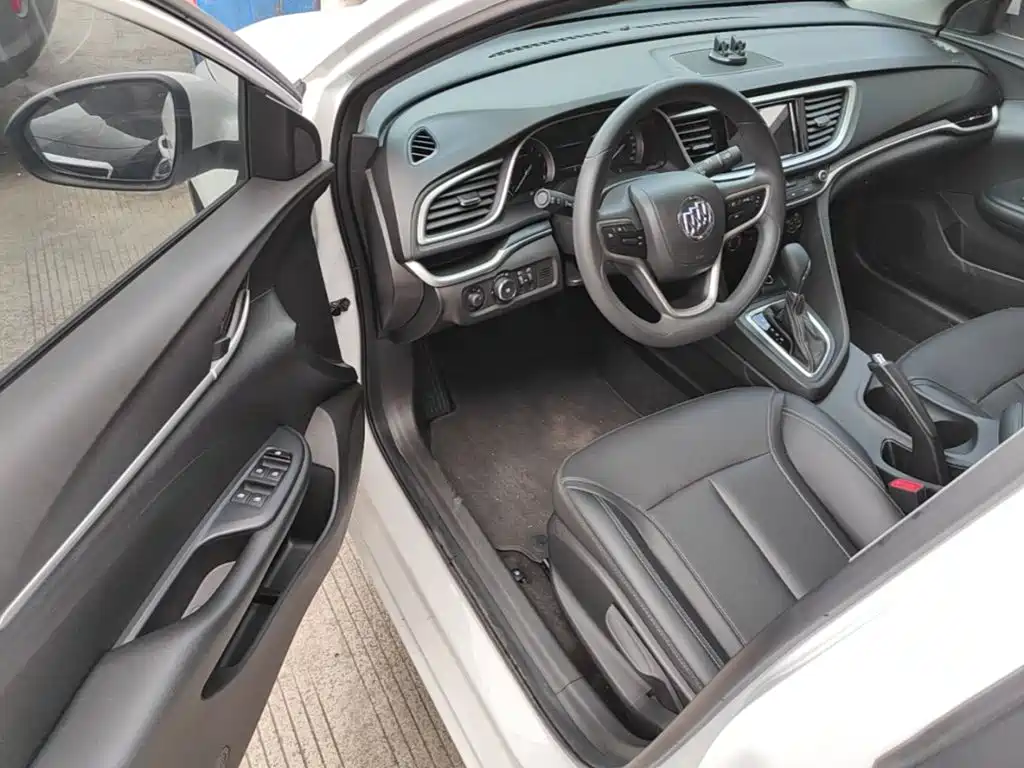 Buick Excelle GT 2022 — фото 16