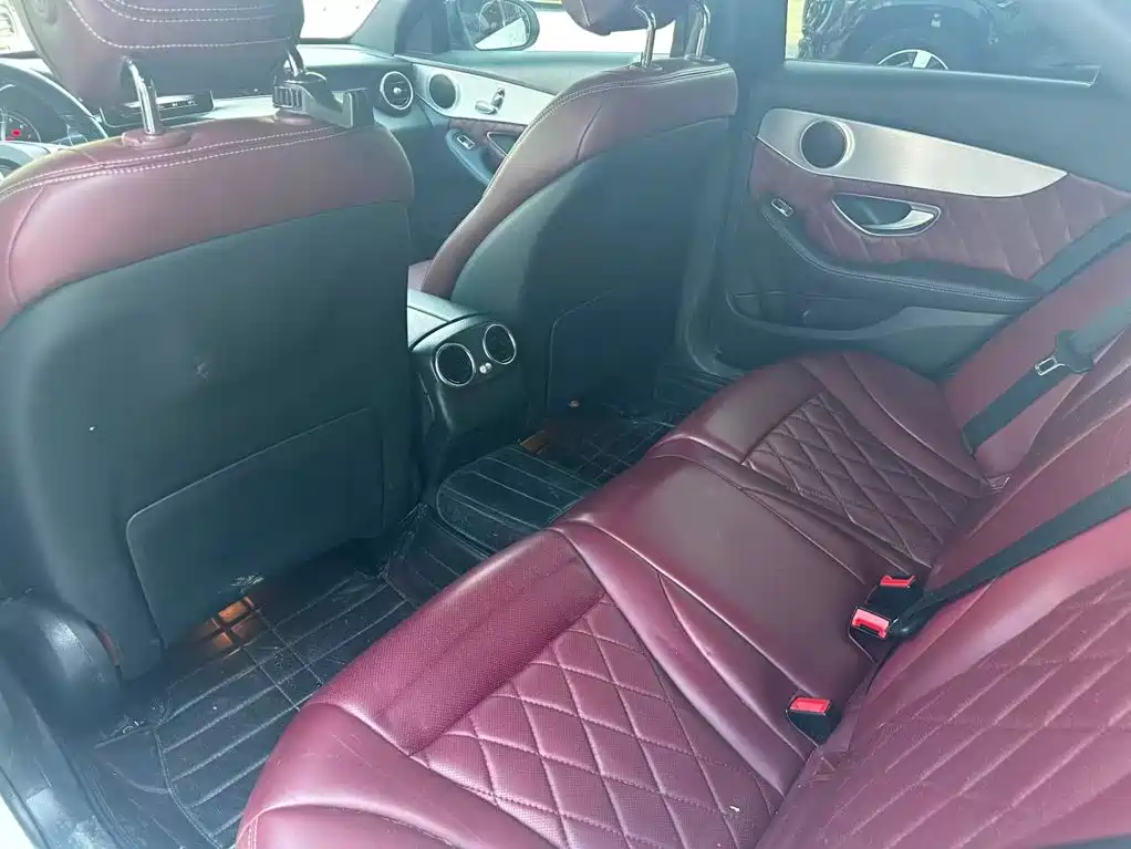 Mercedes-Benz C-Class 2018 — фото 17
