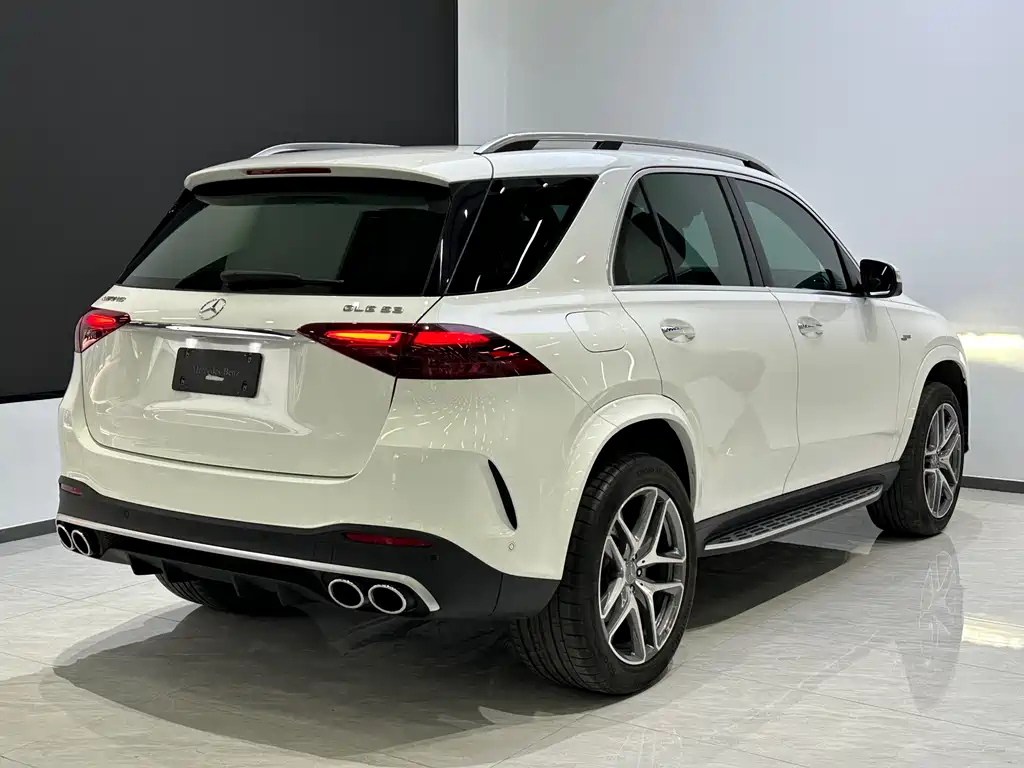 Mercedes-Benz GLE AMG 2024 — фото 6