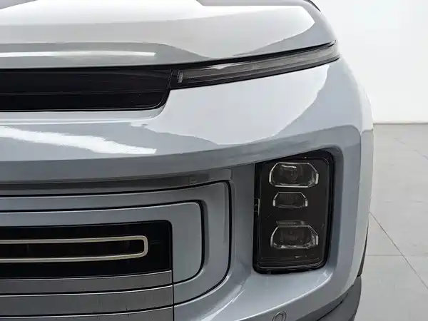 Geely ICON 2021