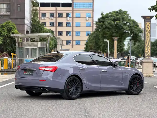 Maserati Ghibli 2017
