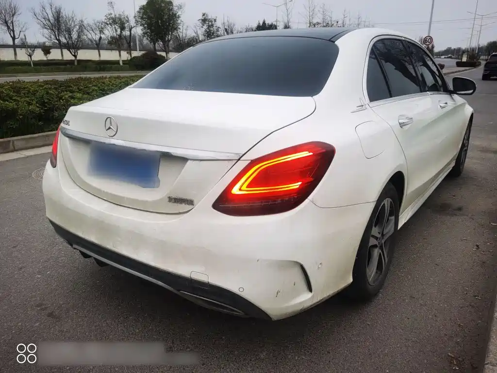 Mercedes-Benz C-Class 2020