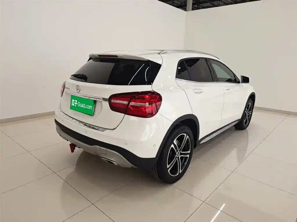 Mercedes-Benz GLA 2018 — фото 5