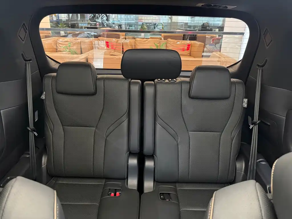 Toyota Alphard 2026 — фото 10