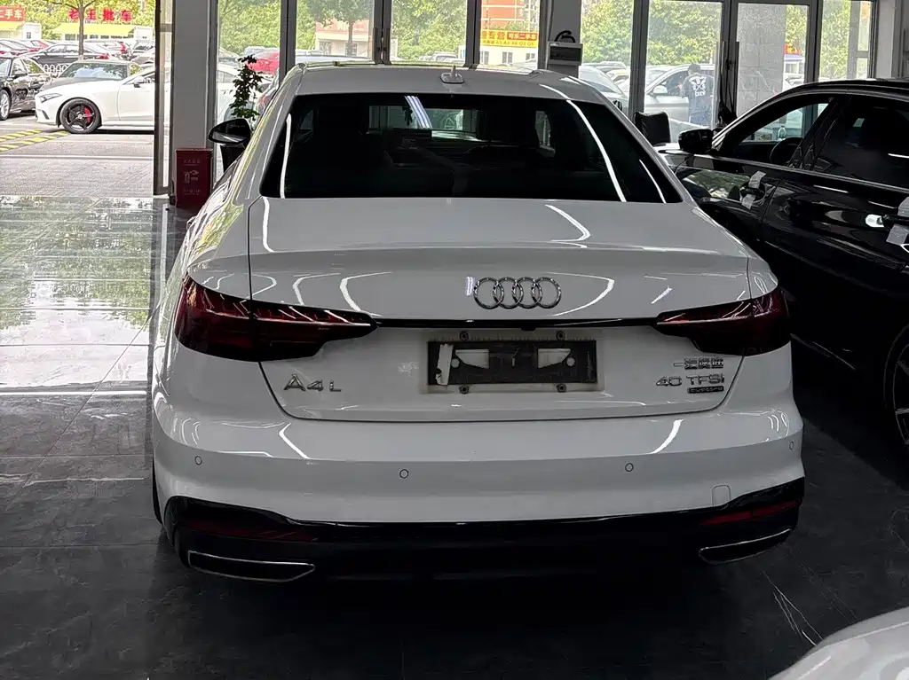 Audi A4L 2022