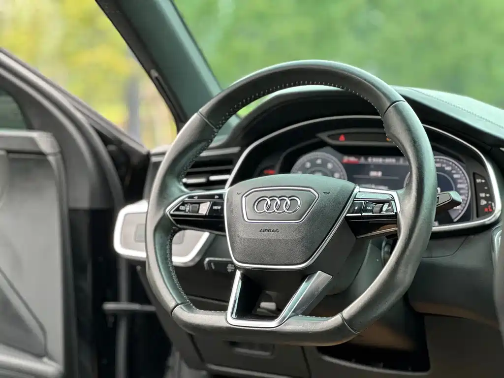 Audi A6L 2021 — фото 13