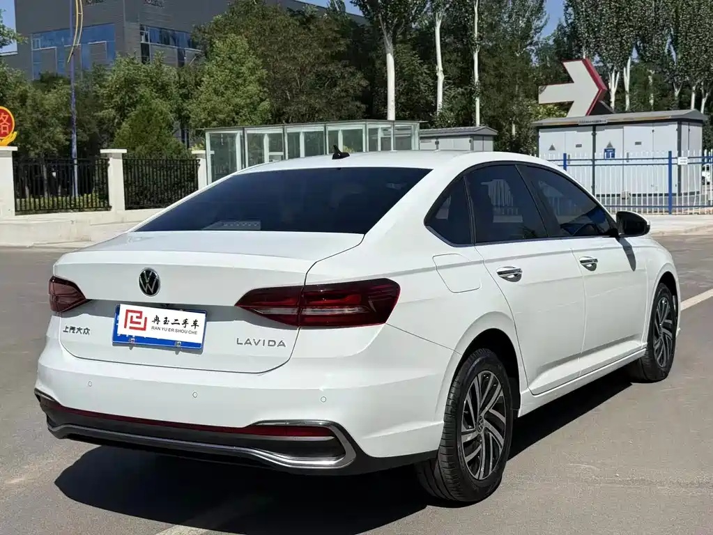 Volkswagen Lavida 2022
