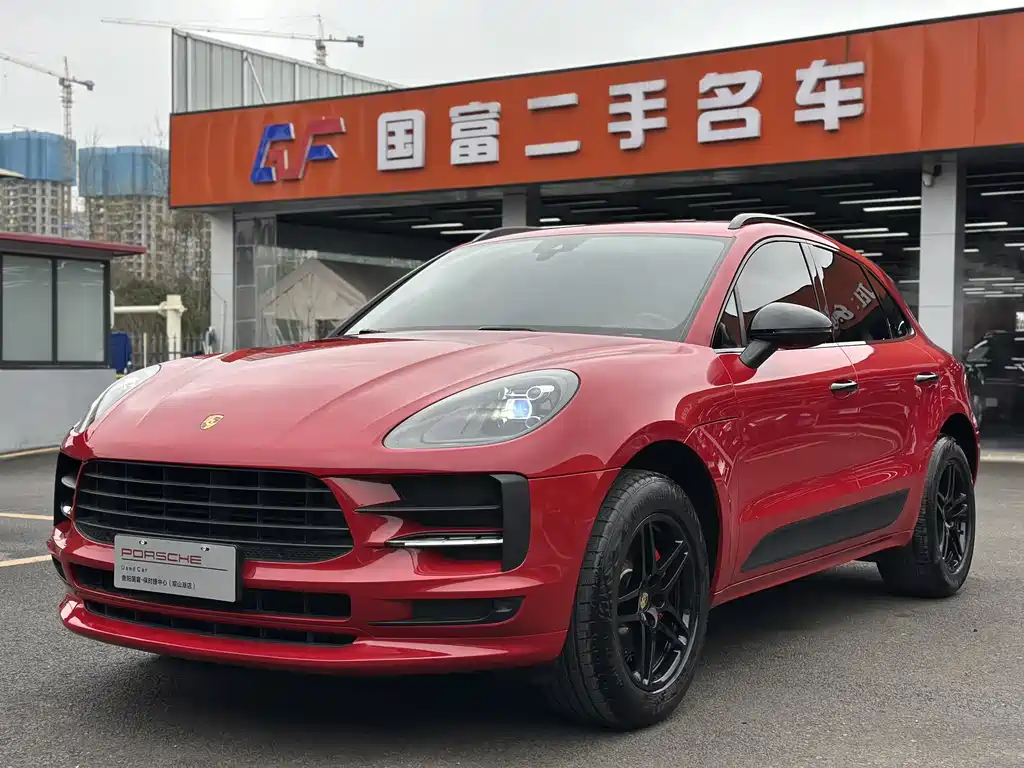 Porsche Macan 2020 — фото 1