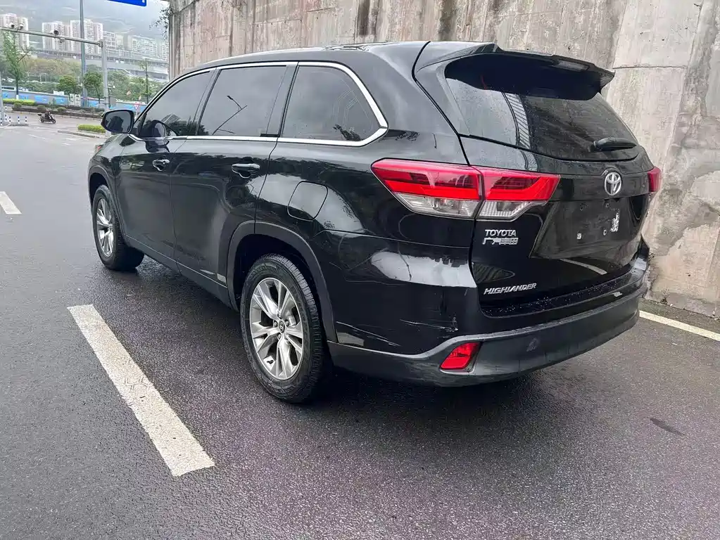 Toyota Highlander 2019 — фото 7