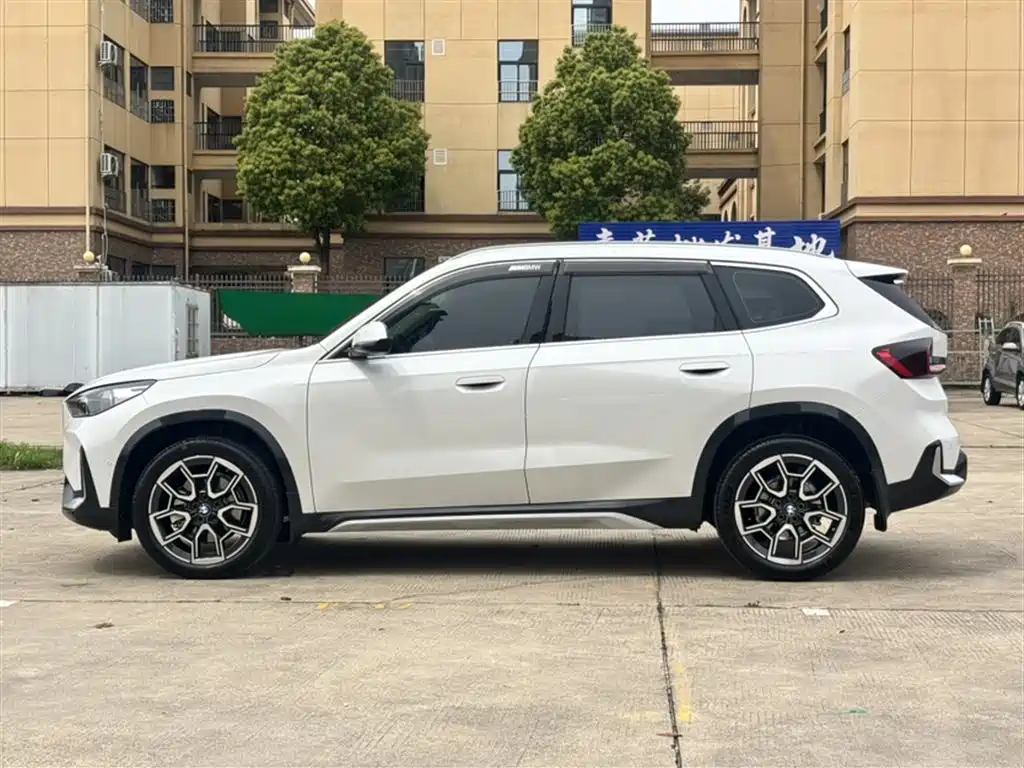BMW X1 2025 — фото 25