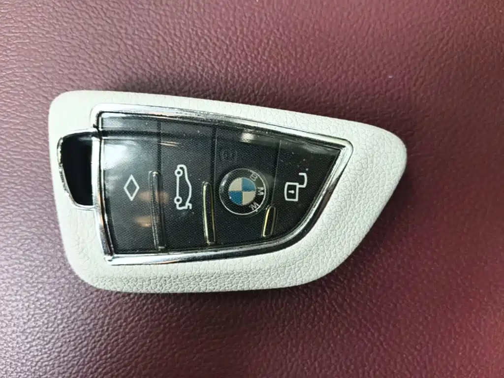 BMW 3 Series 2022 — фото 9