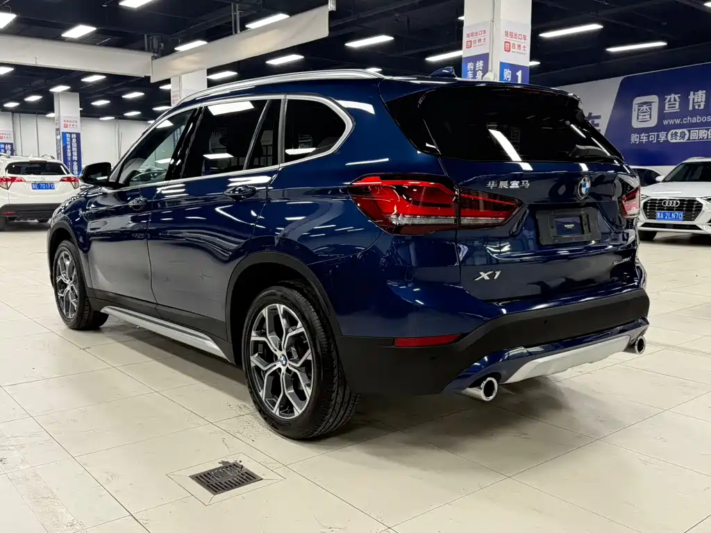 BMW X1 2022 — фото 6