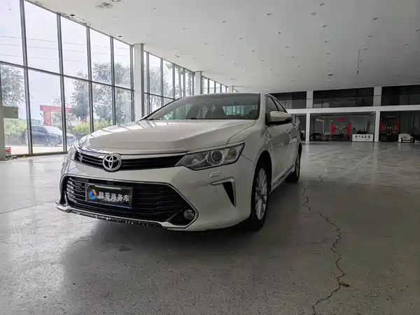 Toyota Camry 2017