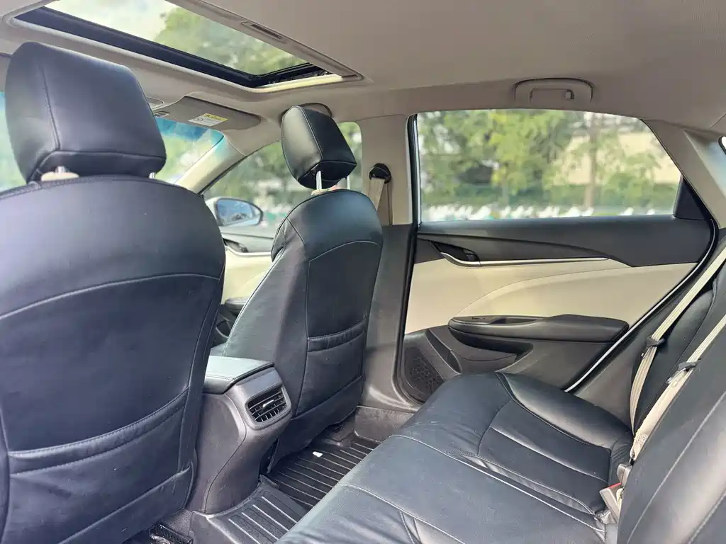 Buick Excelle GT 2015 — фото 9