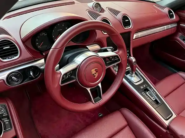 Porsche 718 2019
