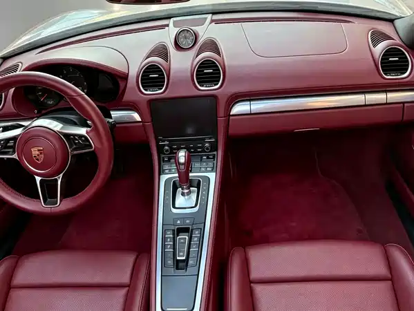 Porsche 718 2019