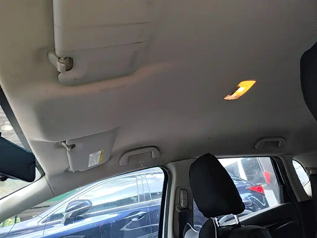 Honda Fit 2015 — фото 18