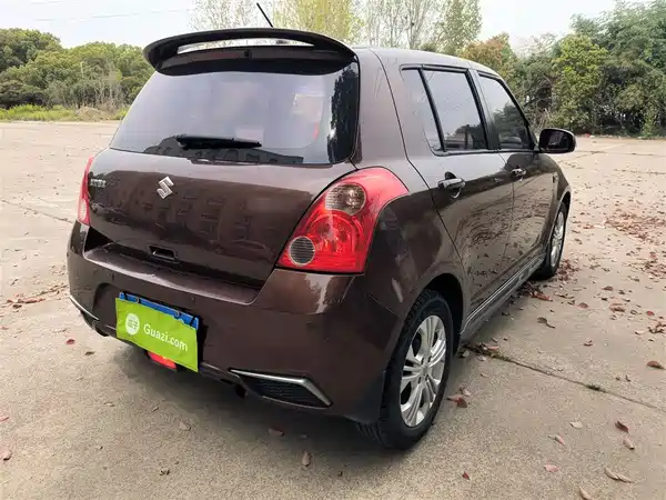 Suzuki Swift 2014
