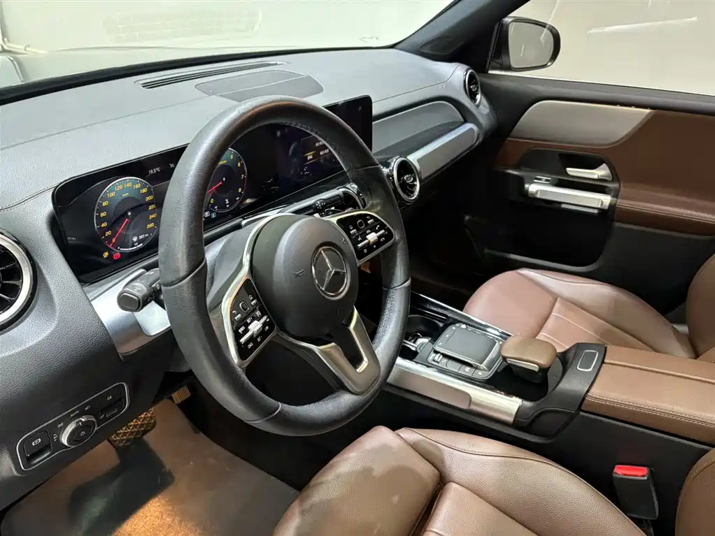 Mercedes-Benz GLB 2022 — фото 12