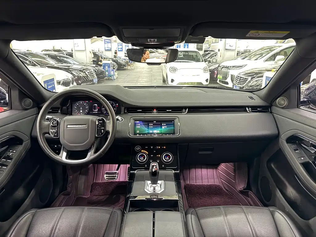 Land Rover Evoque 2021 — фото 12