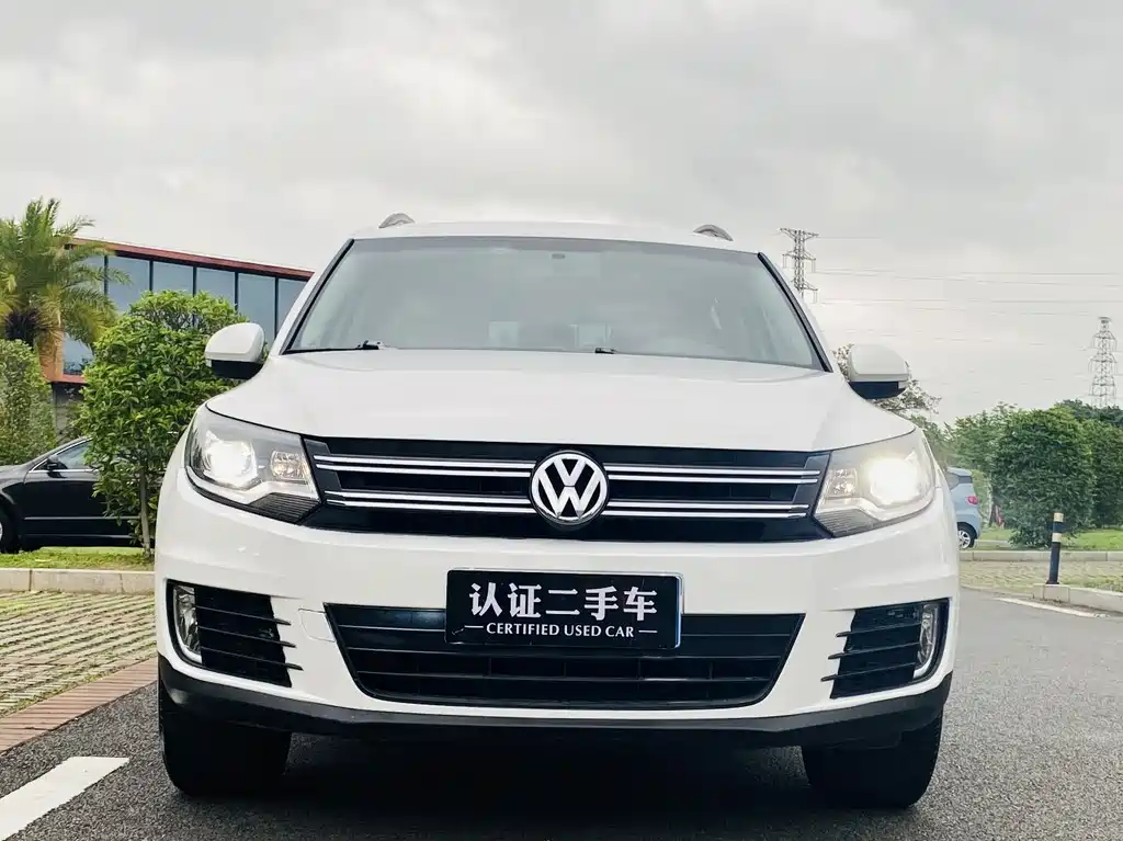 Volkswagen Tiguan 2017 — фото 2