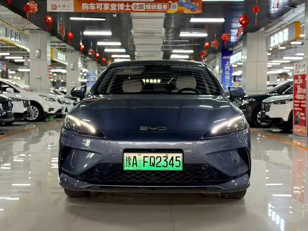 BYD Seal 05 DM-i 2025 — фото 2