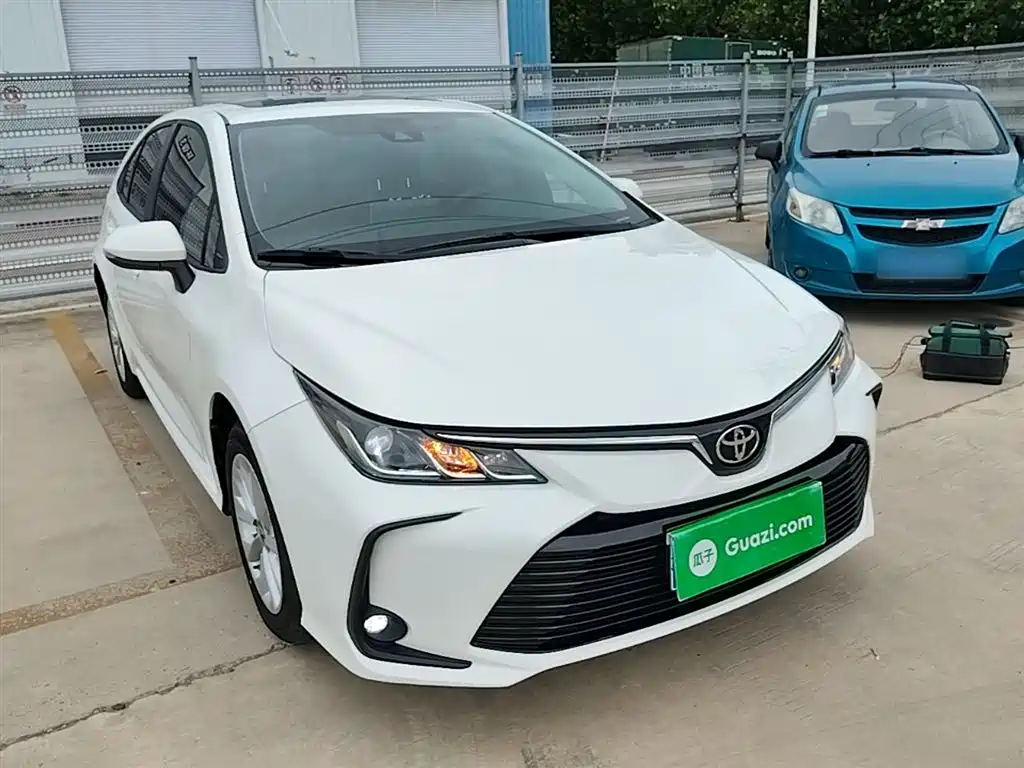 Toyota Corolla 2022 — фото 4