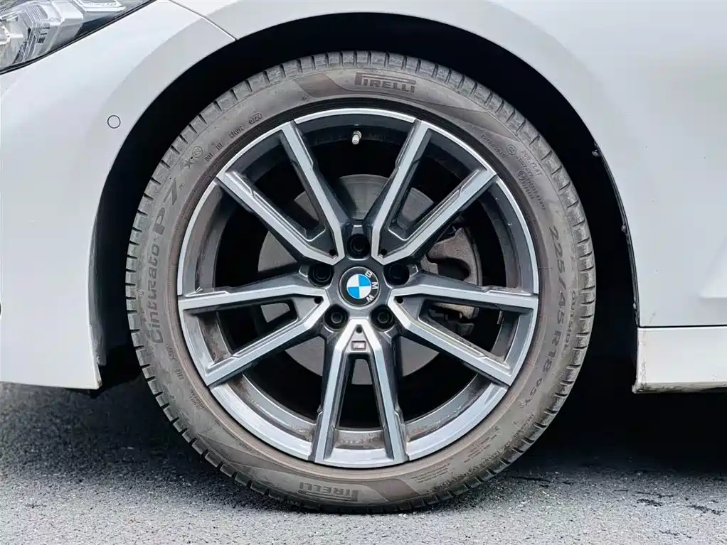 BMW 3 Series 2024
