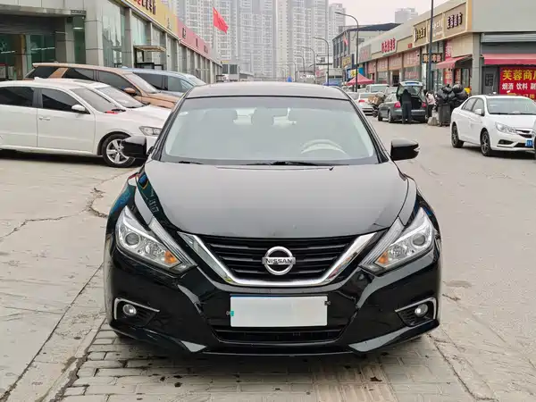 Nissan Teana 2018