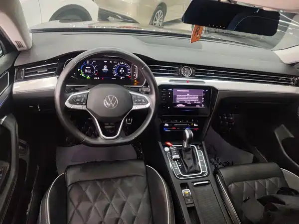 Volkswagen Magotan PHEV 2024