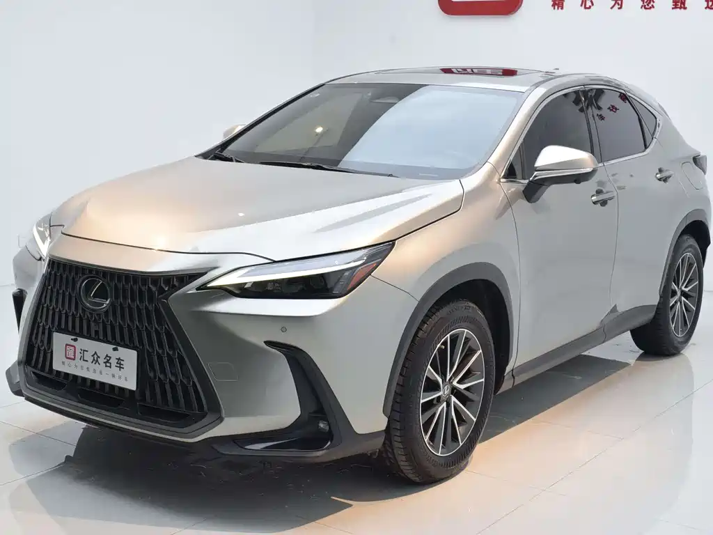 Lexus NX 2022 — фото 4