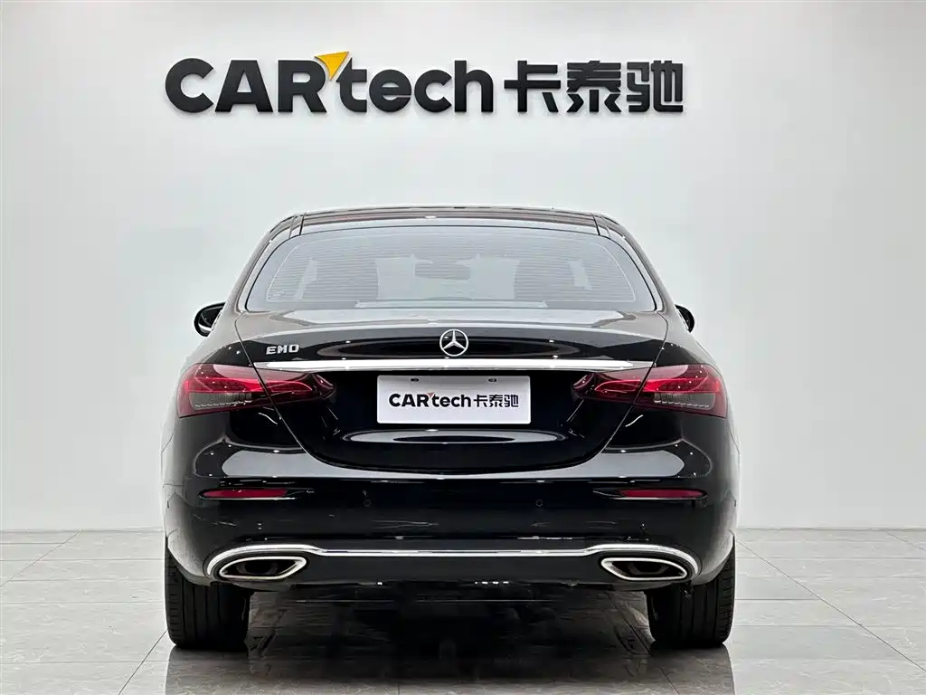 Mercedes-Benz E-Class 2023 — фото 4