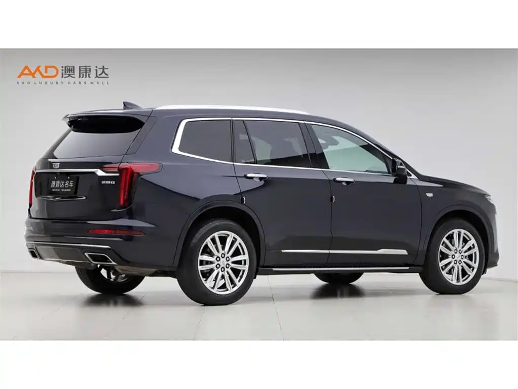 Cadillac XT6 2022 — фото 3