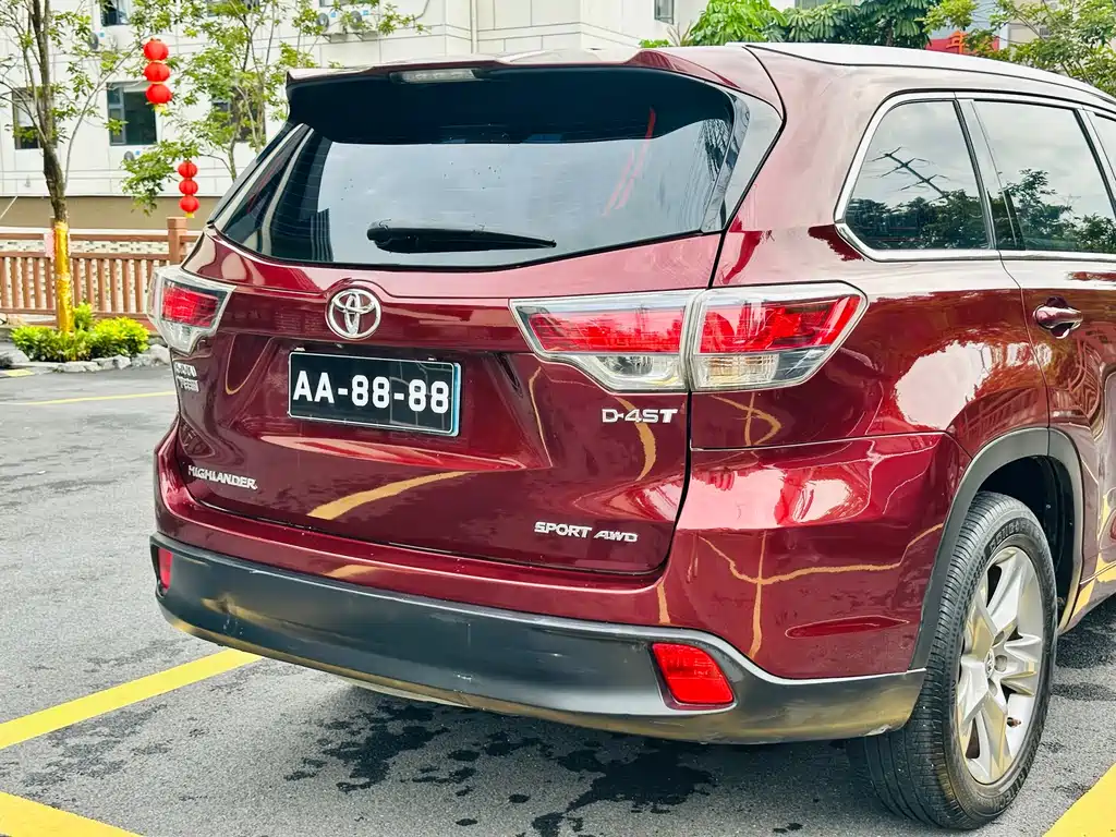 Toyota Highlander 2016 — фото 29