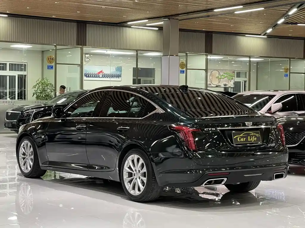 Cadillac CT5 2023 — фото 15