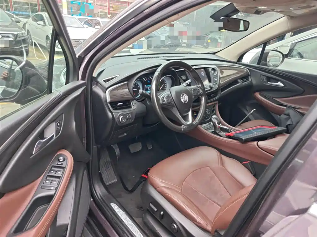 Buick Envision Plus 2017 — фото 16