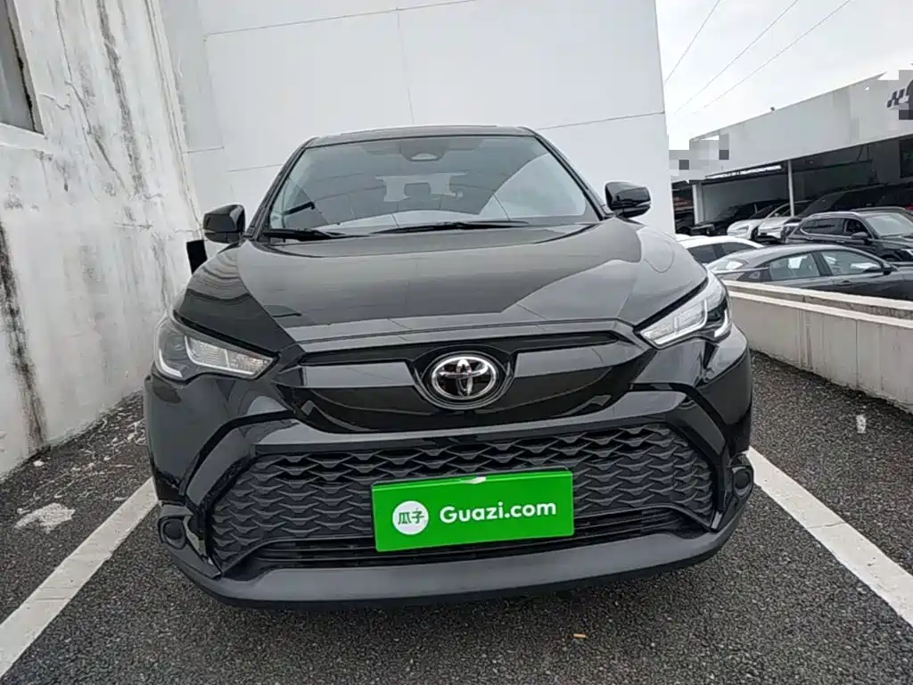 Toyota Frontlander 2025