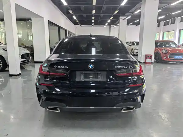 BMW 3 Series 2022