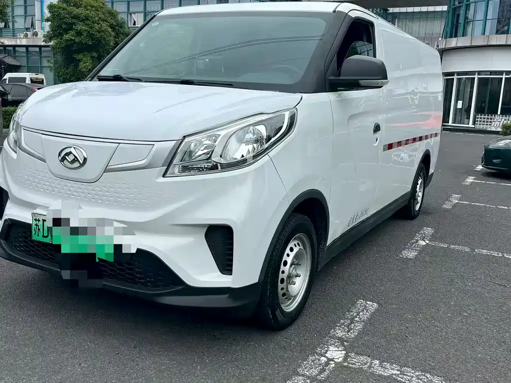 Maxus EV30 2023