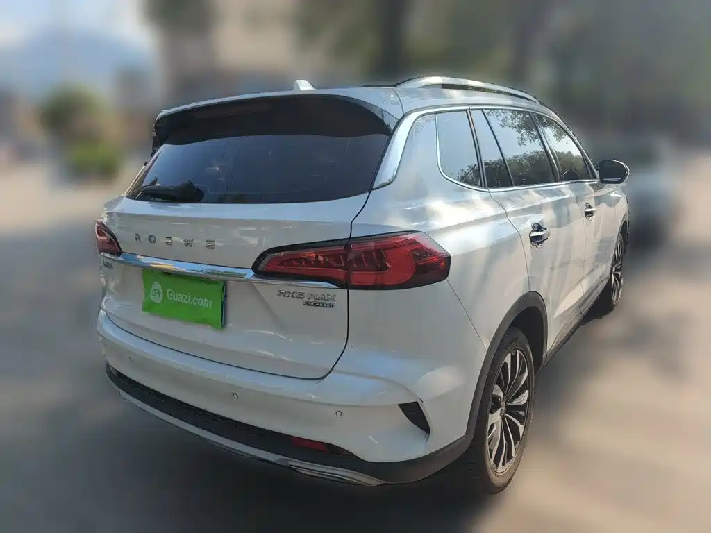 Roewe RX5 MAX 2021 — фото 15
