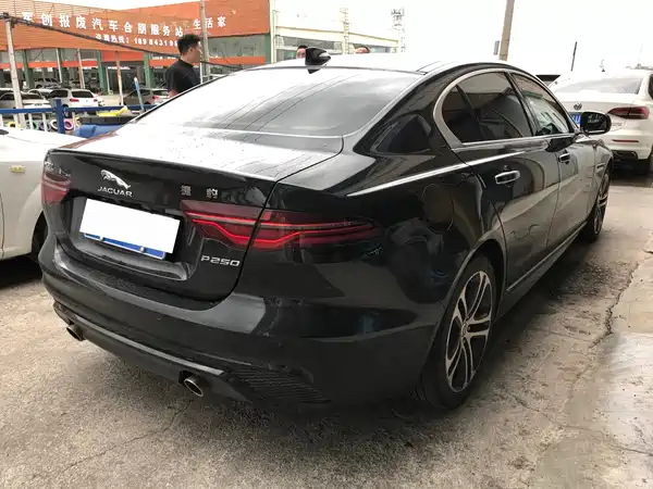 Jaguar XEL 2021