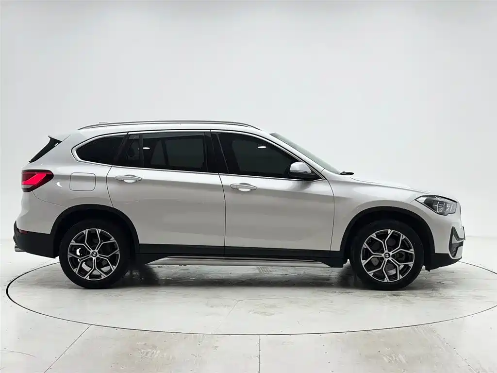 BMW X1 2023 — фото 9
