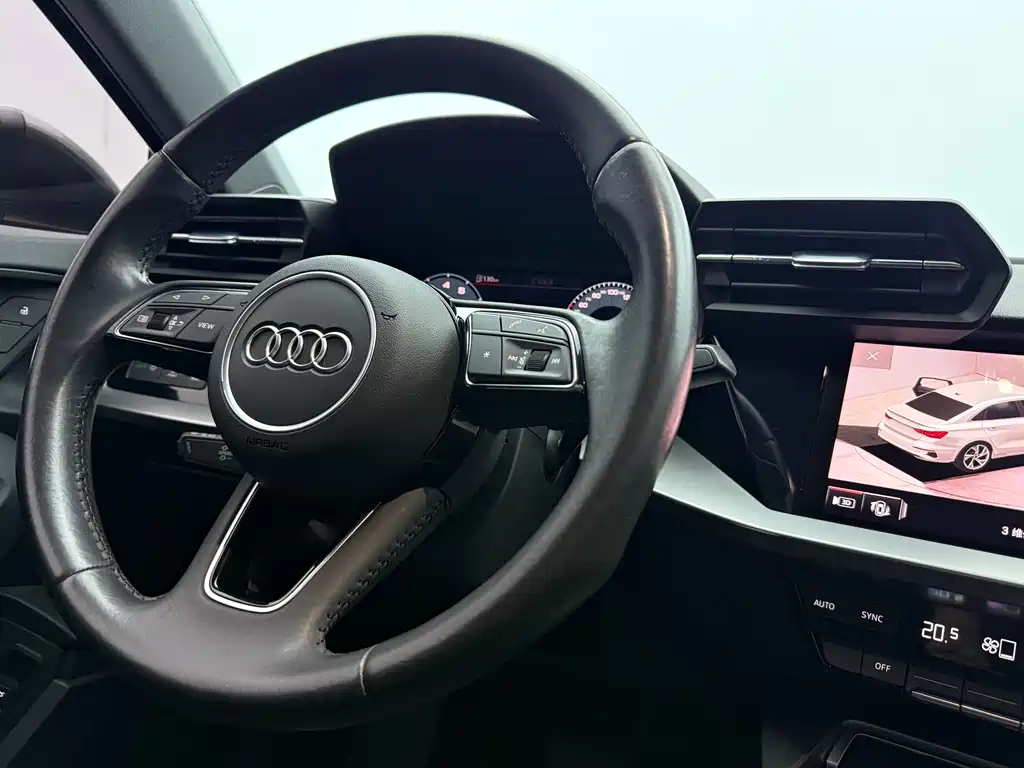 Audi A3 2021 — фото 13