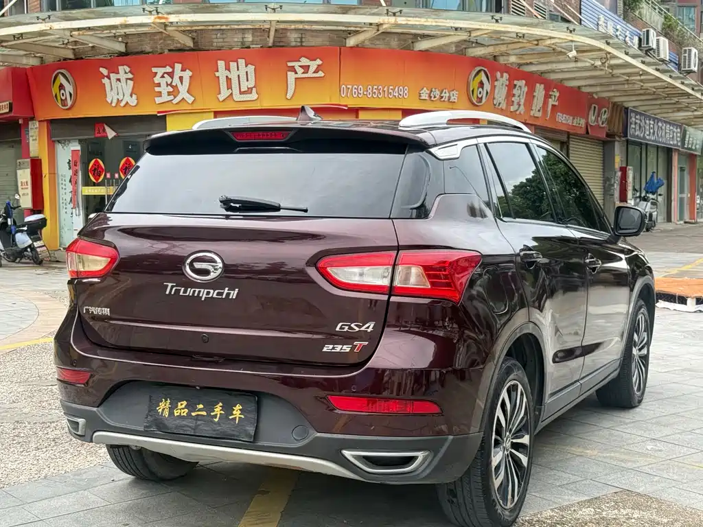 GAC Trumpchi GS4 2016 — фото 7